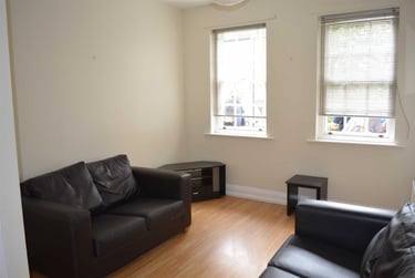 3 bed house, Tanners Court, Newcastle Upon Tyne, Newcastle, NE15XE - Image 2
